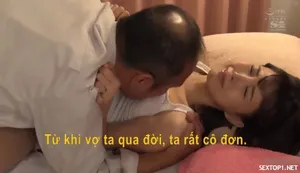 Hẹn gặp một người phụ nữ trưởng thành đã ly hôn. Em yêu, mặt em đỏ kìa. Tôi bị sốt. Bạn không bị sốt mà chỉ đang ham muốn. Kiểu phụ nữ trưởng thành này thực sự đã già và mất bình tĩnh. Cô ta cứ liên tục khoe khoang sự lẳng lơ của mình.